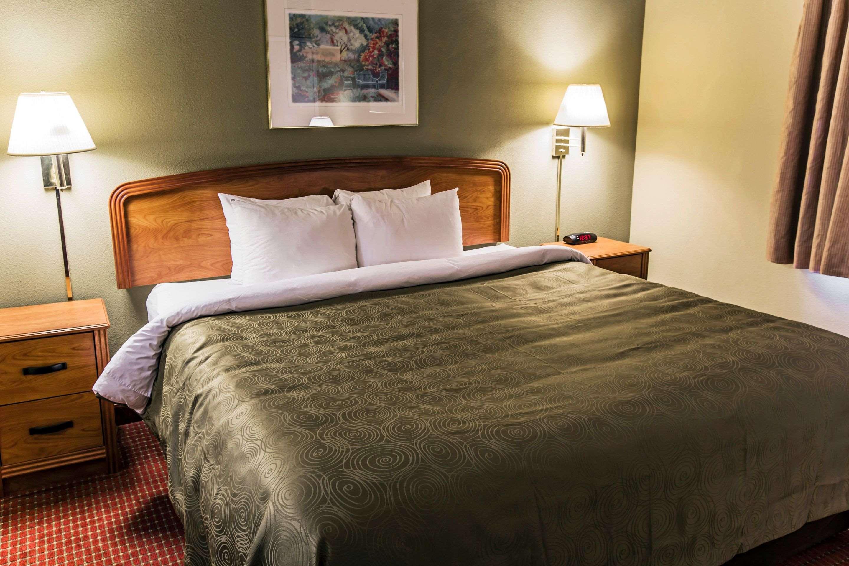 Mainstay Suites Wilmington - University Area Zewnętrze zdjęcie