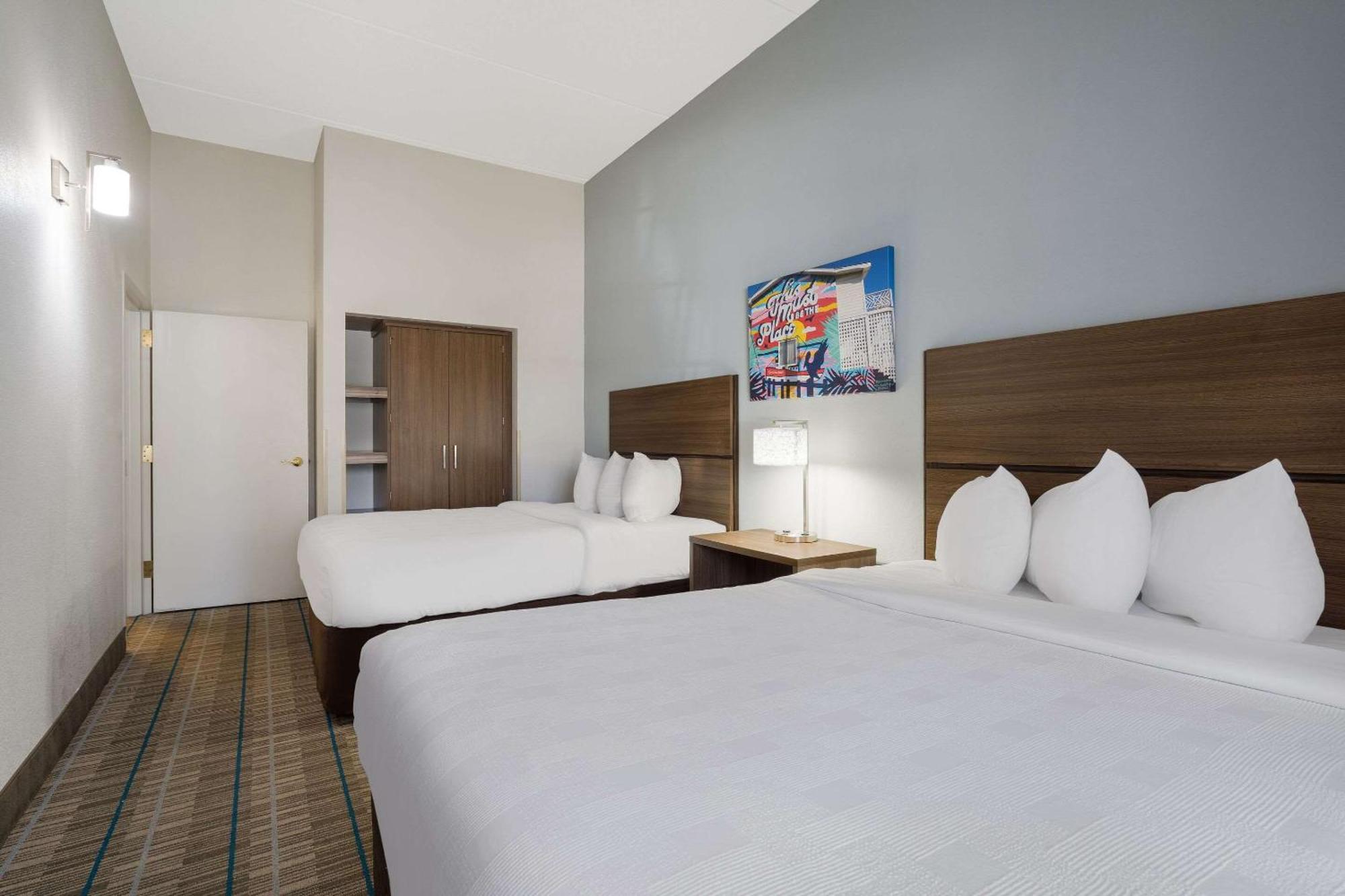 Mainstay Suites Wilmington - University Area Zewnętrze zdjęcie