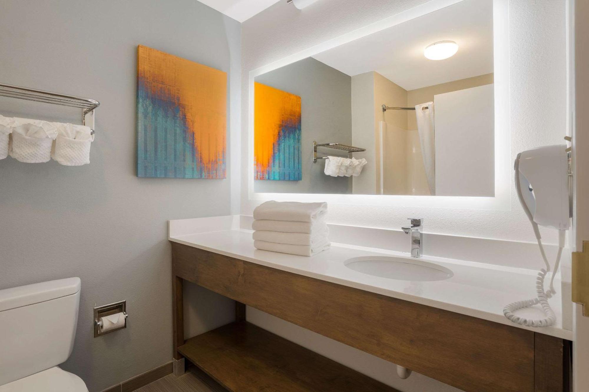 Mainstay Suites Wilmington - University Area Zewnętrze zdjęcie