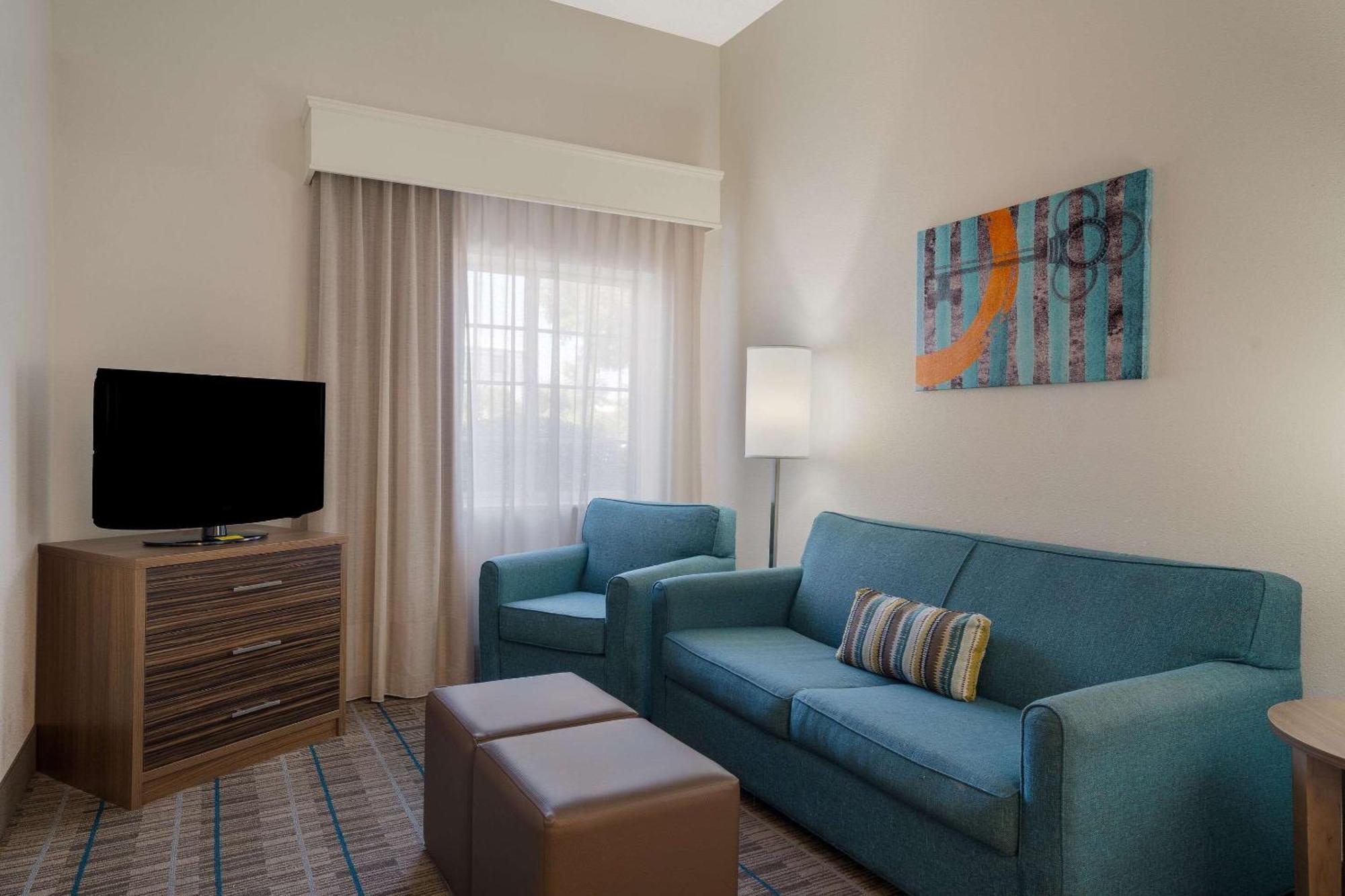 Mainstay Suites Wilmington - University Area Zewnętrze zdjęcie