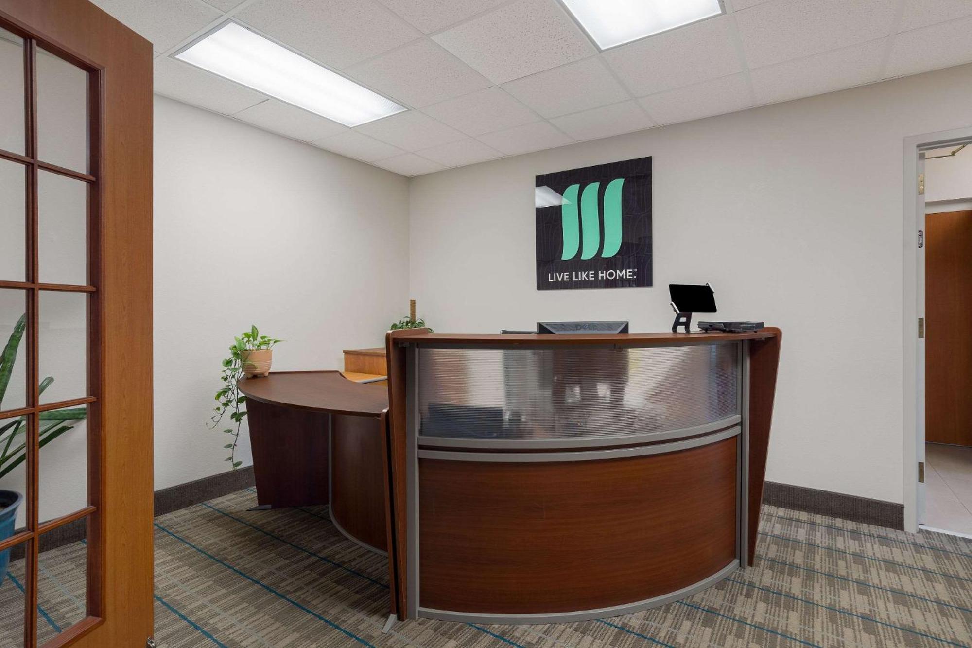 Mainstay Suites Wilmington - University Area Zewnętrze zdjęcie