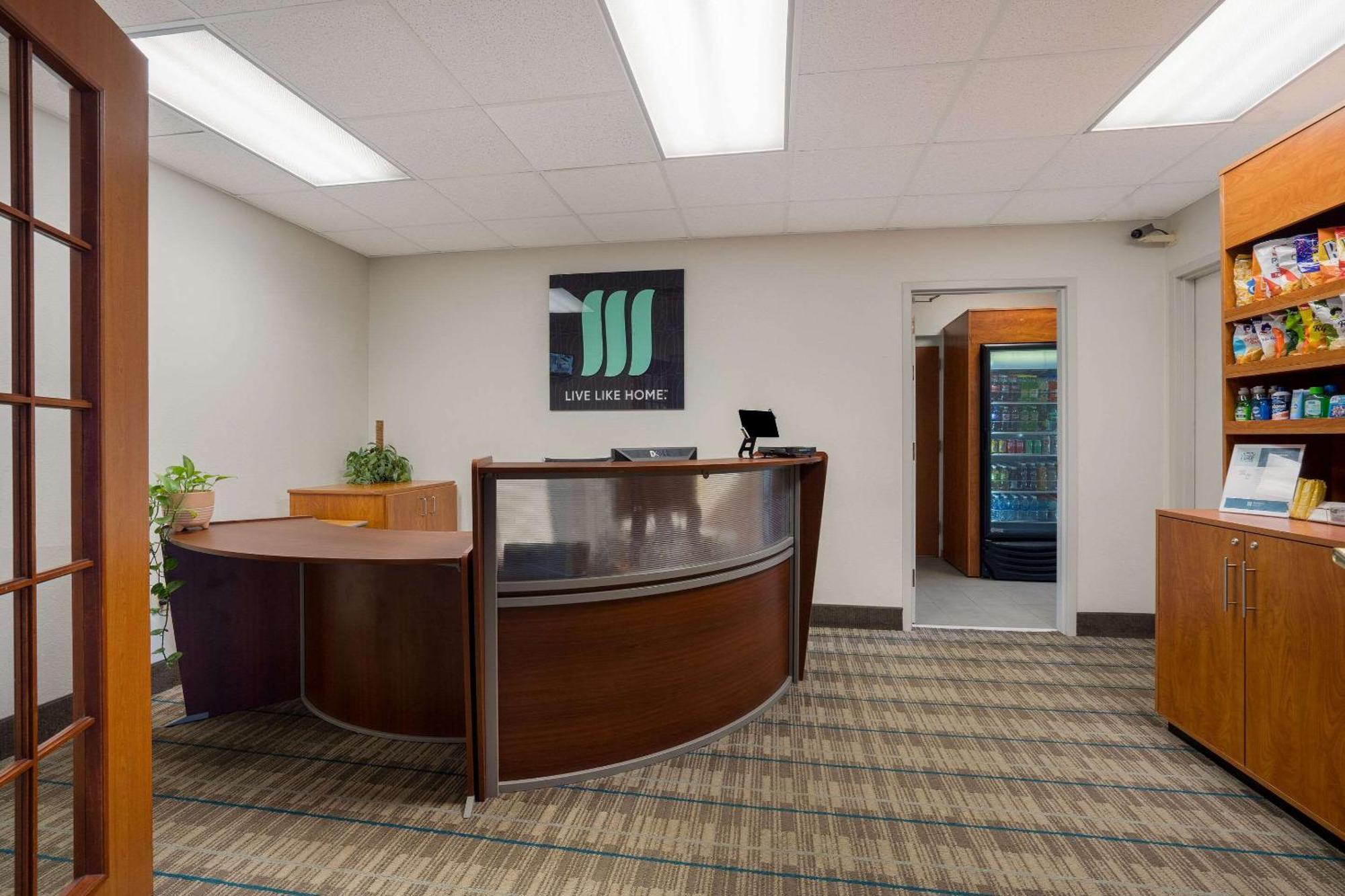 Mainstay Suites Wilmington - University Area Zewnętrze zdjęcie