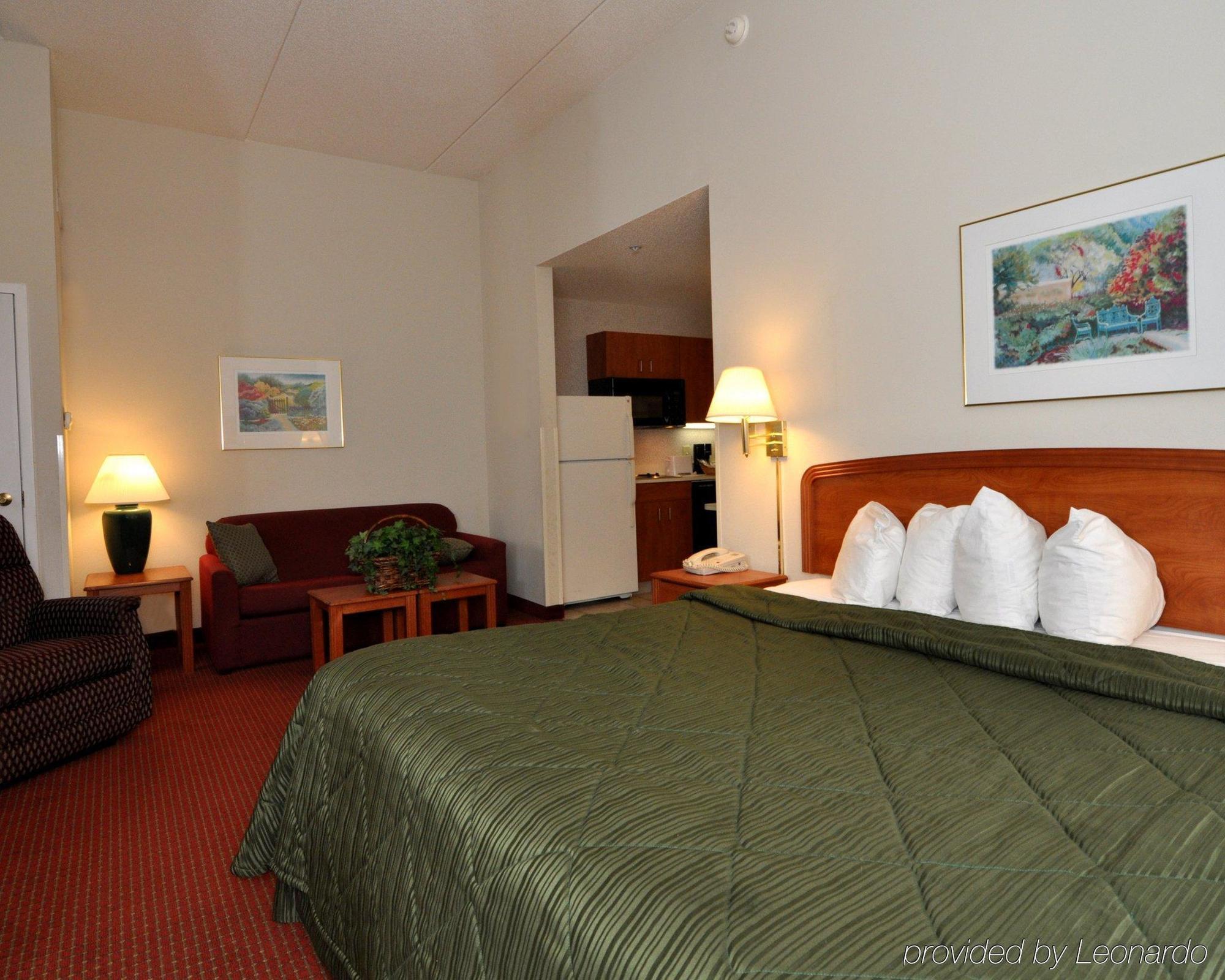 Mainstay Suites Wilmington - University Area Zewnętrze zdjęcie