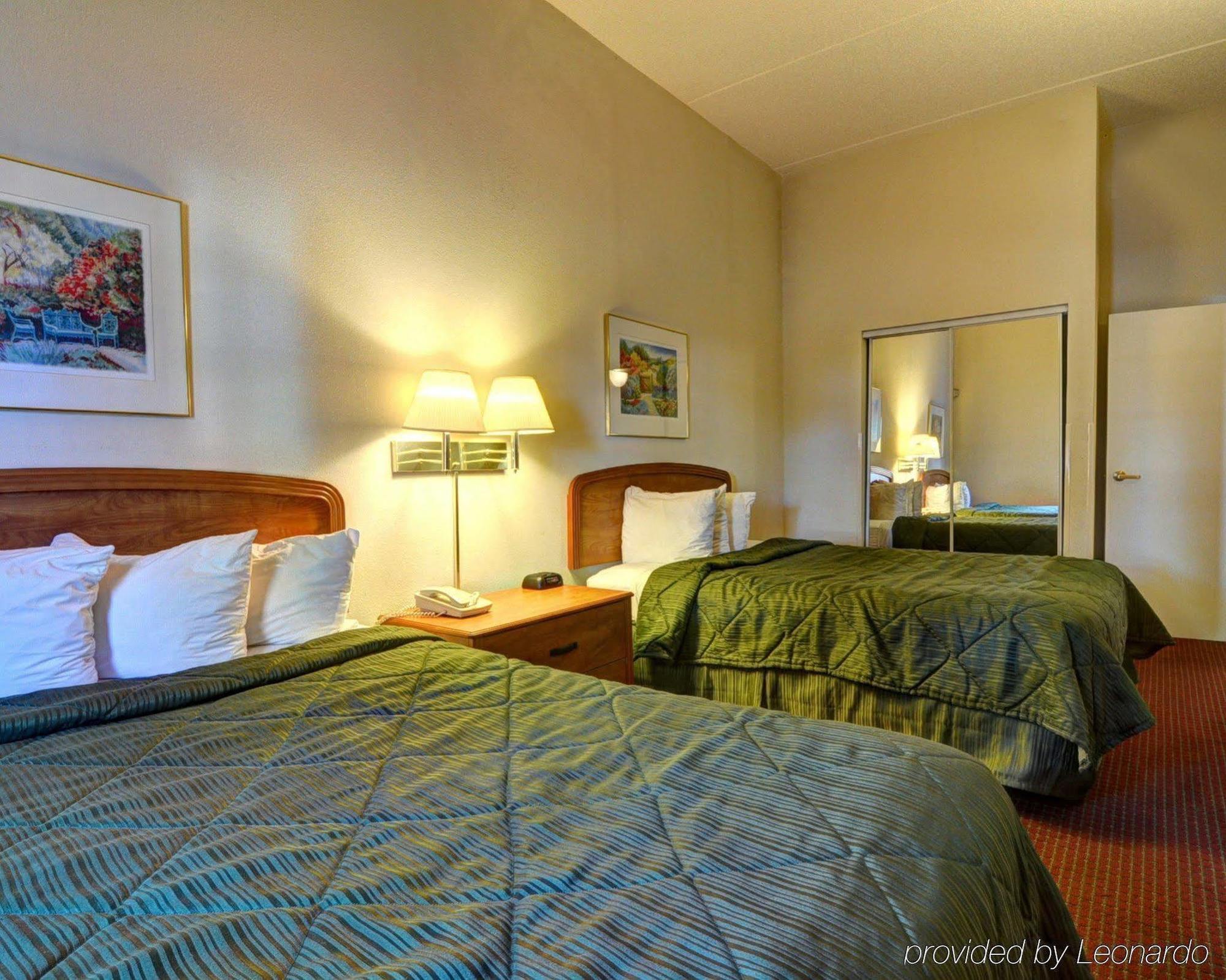 Mainstay Suites Wilmington - University Area Zewnętrze zdjęcie