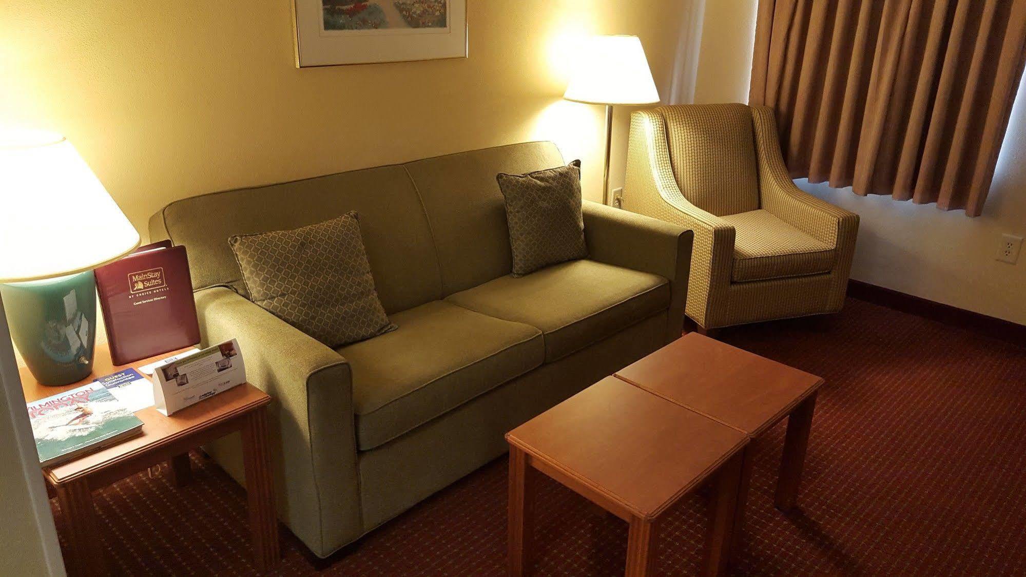 Mainstay Suites Wilmington - University Area Zewnętrze zdjęcie