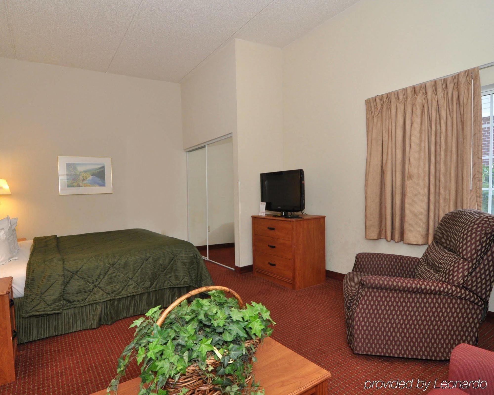 Mainstay Suites Wilmington - University Area Zewnętrze zdjęcie