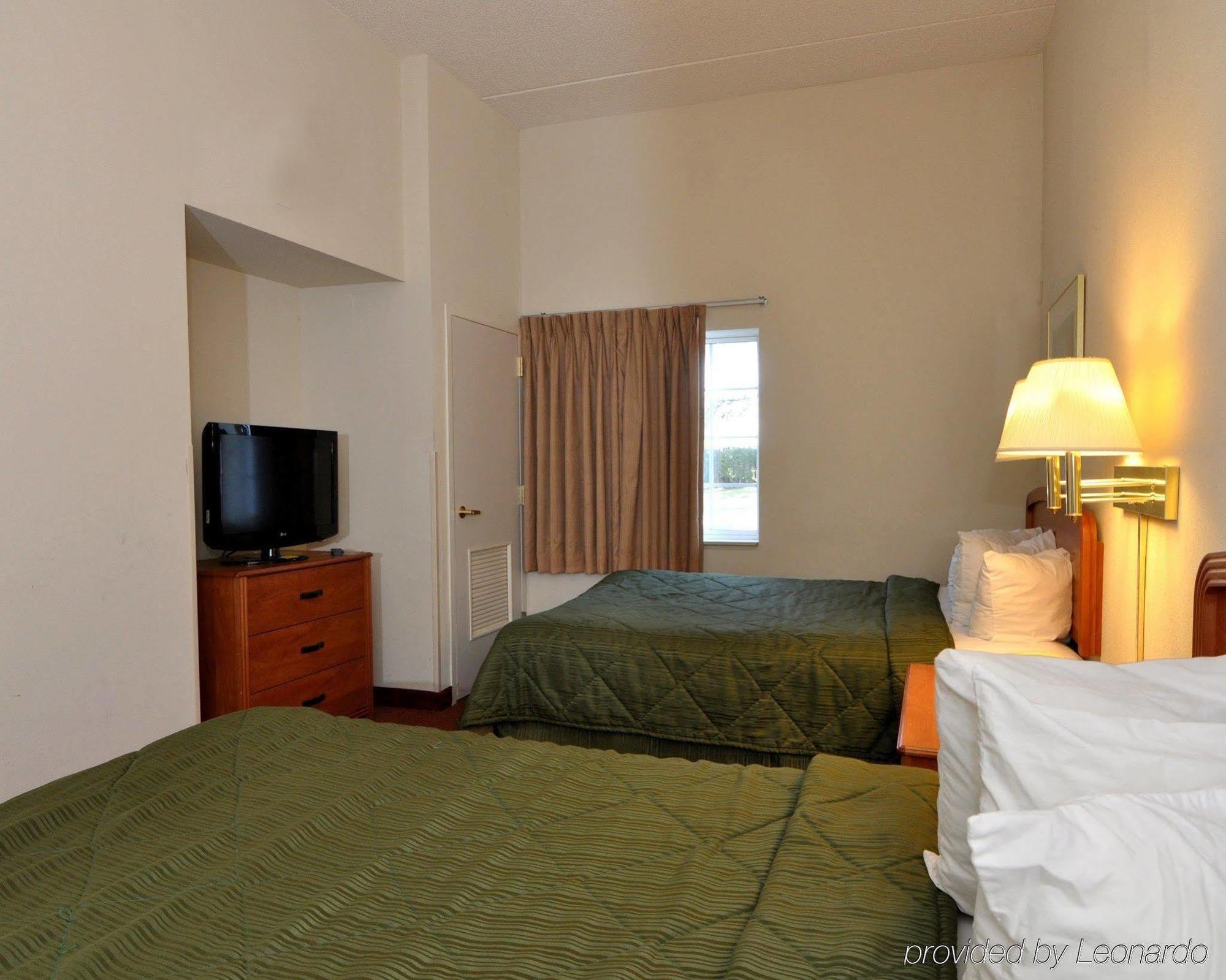 Mainstay Suites Wilmington - University Area Zewnętrze zdjęcie